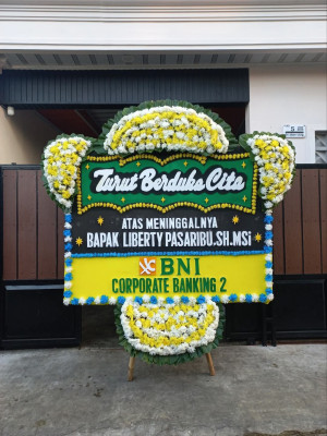 Papan Bunga Duka di Kelapa Tiga